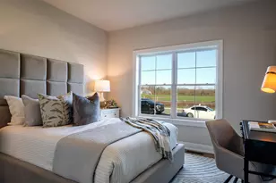 1753 Trailbrook Dr, Valparaiso, IN 46385 - Photo 8