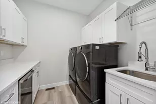 220 Yard Perfect Dr, La Porte, IN 46350 - Photo 18