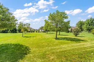 1144 Mary Ellen Dr, Crown Point, IN 46307 - Photo 16