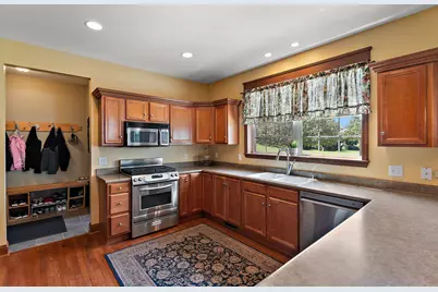 1144 Mary Ellen Drive, Crown Point, IN 46307 - Photo 10