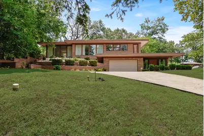 1429 W Lincoln Highway, Schererville, IN 46375 - Photo 1