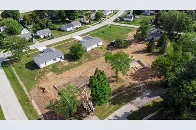 522 Oxford Road, Kingsford Heights, IN 46346 - Photo 18