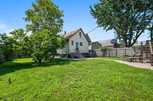 4921 Walsh Ave, East Chicago, IN 46312 - Photo 38