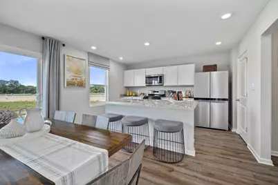 132 Cressmoor Boulevard, Hobart, IN 46342 - Photo 6