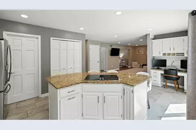 2900 Manchester Lane, Schererville, IN 46375 - Photo 12