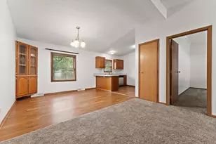 751 Bond Ave, Valparaiso, IN 46385 - Photo 6