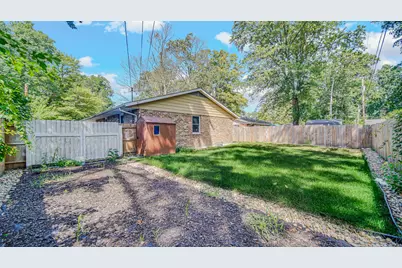 1034 Providence Street, Michigan City, IN 46360 - Photo 2