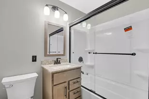 1034 Providence St, Michigan City, IN 46360 - Photo 20