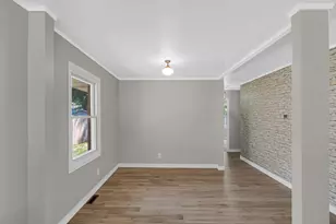 1034 Providence St, Michigan City, IN 46360 - Photo 8