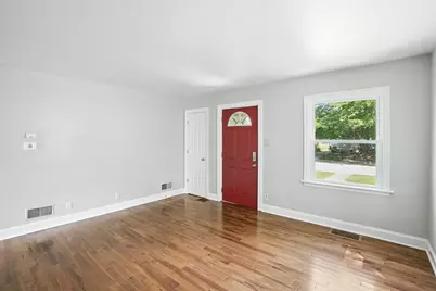 922 Garfield Street, Hobart, IN 46342 - Photo 4