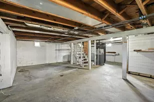 922 Garfield St, Hobart, IN 46342 - Photo 16