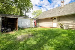 1100 S Lake St, Gary, IN 46403 - Photo 28