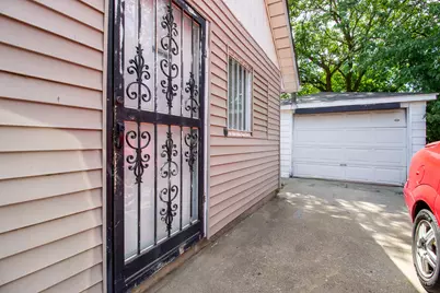 1100 S Lake Street, Gary, IN 46403 - Photo 32