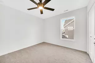 301 Holst Ln, Valparaiso, IN 46385 - Photo 22