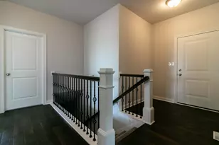 1761 Trailbrook Dr, Valparaiso, IN 46385 - Photo 10