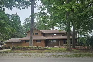 683 Waverly Rd, La Porte, IN 46350 - Photo 4