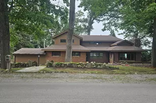 683 Waverly Rd, La Porte, IN 46350 - Photo 4