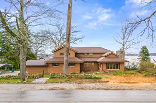 683 Waverly Rd, La Porte, IN 46350 - Photo 1