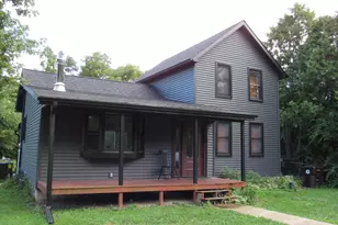 354 W 550 S, Boone Grove, IN 46302 - Photo 1