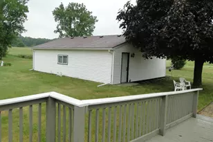 612 W 100 S, Hebron, IN 46341 - Photo 14