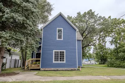 105 S Bower Street, Knox, IN 46534 - Photo 1