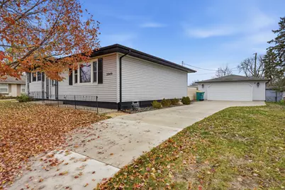2949 W 76th Lane, Merrillville, IN 46410 - Photo 2