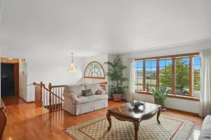 1480 W 82nd Pl, Merrillville, IN 46410 - Photo 4