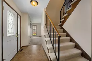 1952 Galena Ct, Valparaiso, IN 46385 - Photo 2