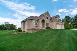 148 Timber Point Ct, Valparaiso, IN 46385 - Photo 6