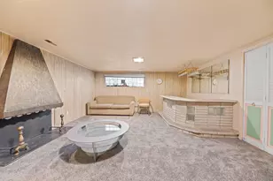 551 N Union Pl, Gary, IN 46403 - Photo 8