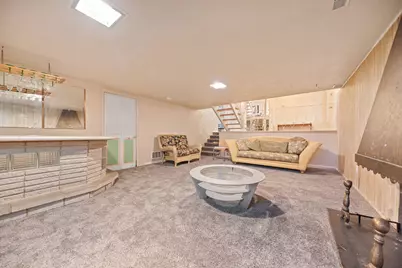 551 N Union Place, Gary, IN 46403 - Photo 6