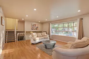 551 N Union Pl, Gary, IN 46403 - Photo 4