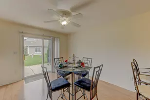 2265 Sandcastle Dr, Dyer, IN 46311 - Photo 8