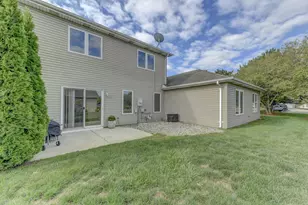 2265 Sandcastle Dr, Dyer, IN 46311 - Photo 24