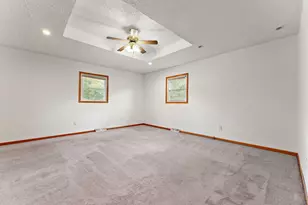 6363 Mulberry Ave, Portage, IN 46368 - Photo 18