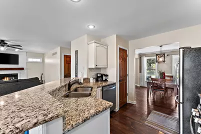 1544 Colonial Drive, Chesterton, IN 46304 - Photo 8