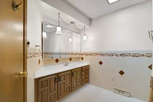 114 E Jersey St, Hanna, IN 46340 - Photo 8