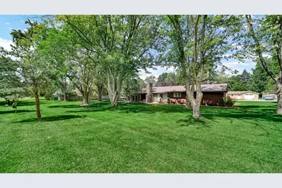 114 E Jersey Street, Hanna, IN 46340 - Photo 32