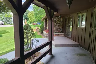 114 E Jersey St, Hanna, IN 46340 - Photo 6