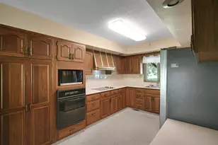 114 E Jersey St, Hanna, IN 46340 - Photo 18