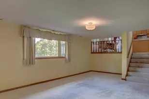 13100 Snowberry Ln, Saint John, IN 46373 - Photo 20