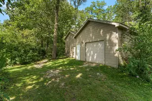 528 W 100 N, Valparaiso, IN 46385 - Photo 8