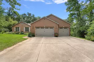 528 W 100 N, Valparaiso, IN 46385 - Photo 10