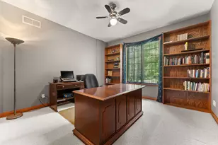 528 W 100 N, Valparaiso, IN 46385 - Photo 26