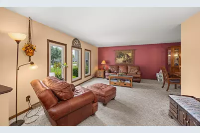 1012 Richmond Court, Dyer, IN 46311 - Photo 2