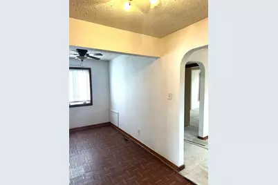 4319 Torrence Avenue, Hammond, IN 46327 - Photo 6