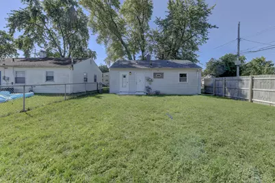 1615 175th Street, Hammond, IN 46324 - Photo 4