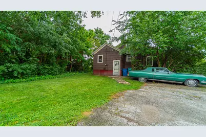 1025 Indiana Avenue, La Porte, IN 46350 - Photo 6