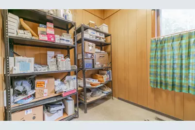 1025 Indiana Avenue, La Porte, IN 46350 - Photo 18