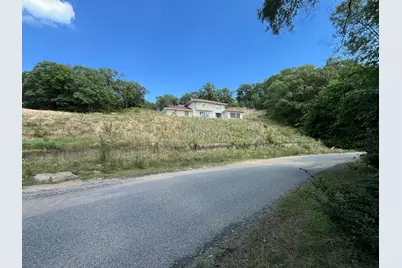 8000 Forest Avenue, Gary, IN 46403 - Photo 2